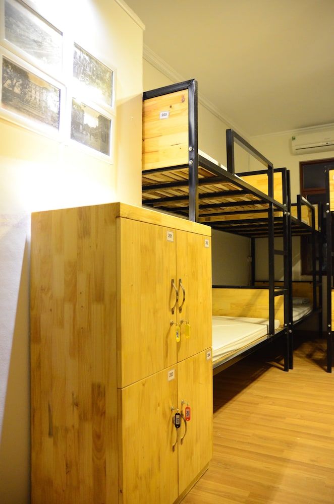 undefined GA Hostel 6