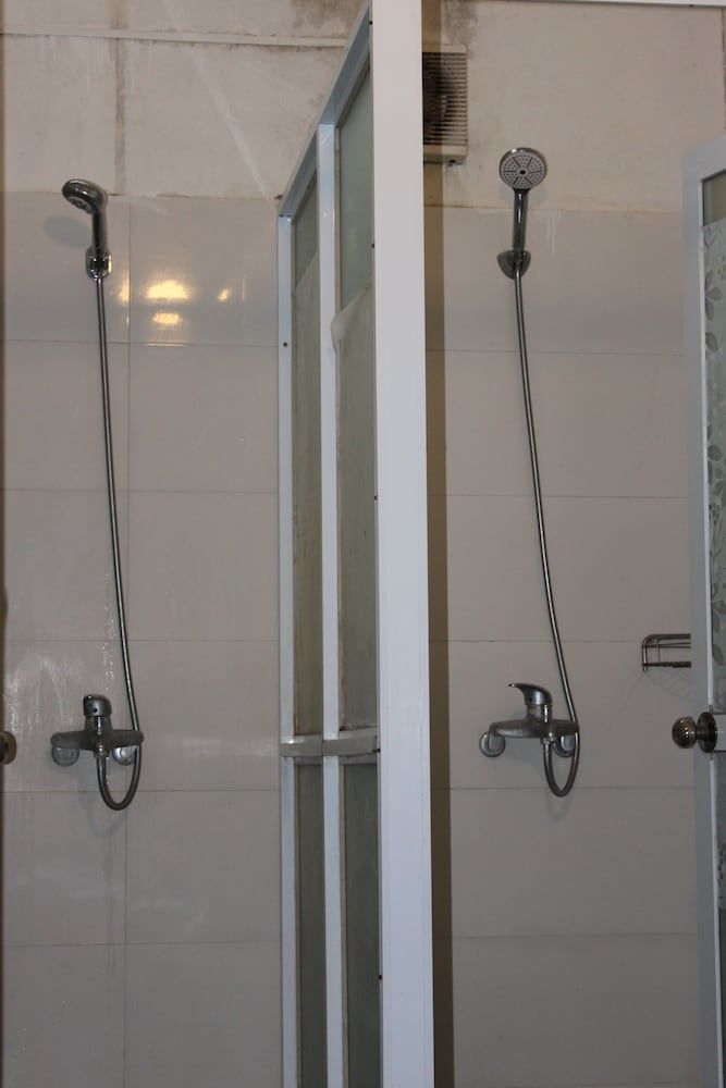 GA Hostel Superior Shared Dormitory, Mixed Dorm, Private Bathroom, City View 2