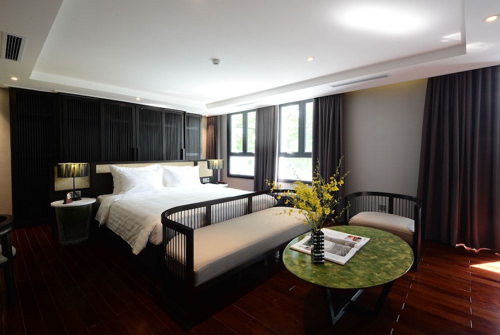 Suite Room