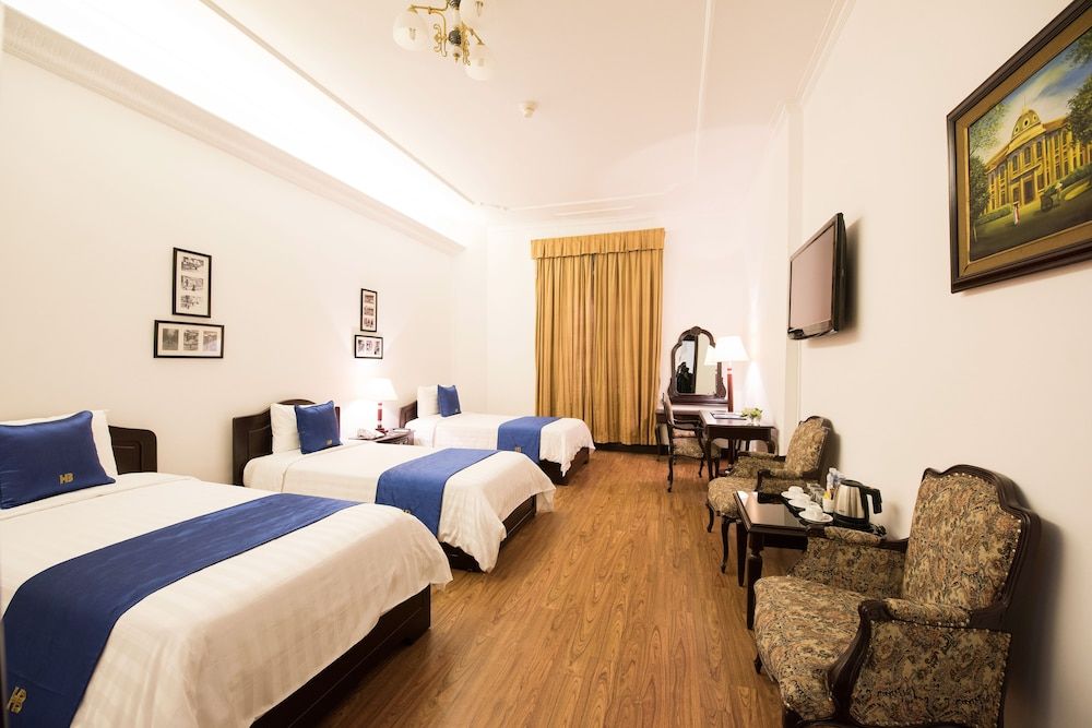 Triple Room, City View
