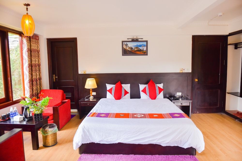 Sapa Elite Hotel Deluxe Double Room