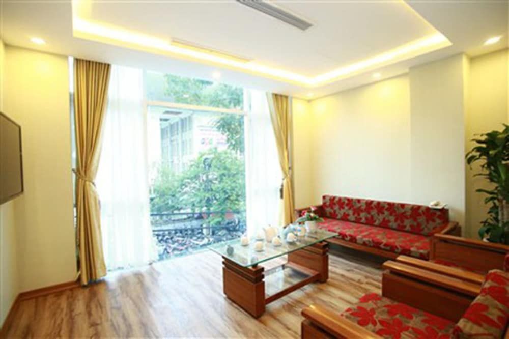 undefined Mayfair Hotel & Apartment Hanoi 10