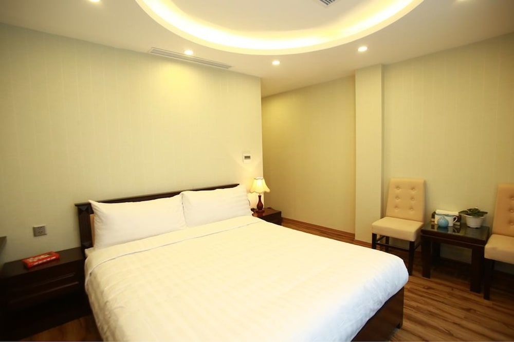 undefined Mayfair Hotel & Apartment Hanoi 9