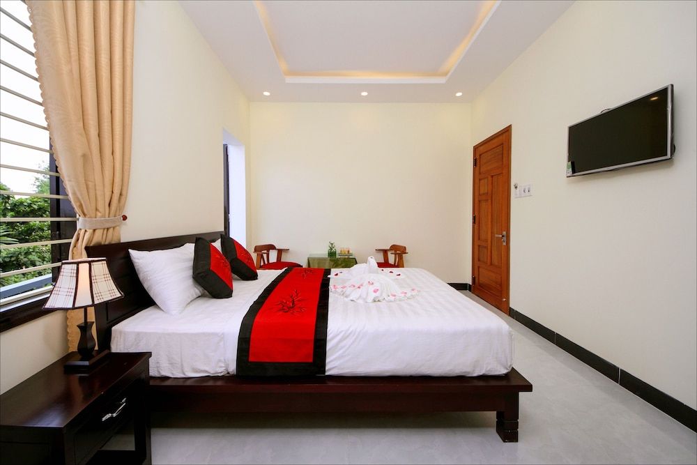 undefined Fireworks Homestay 6