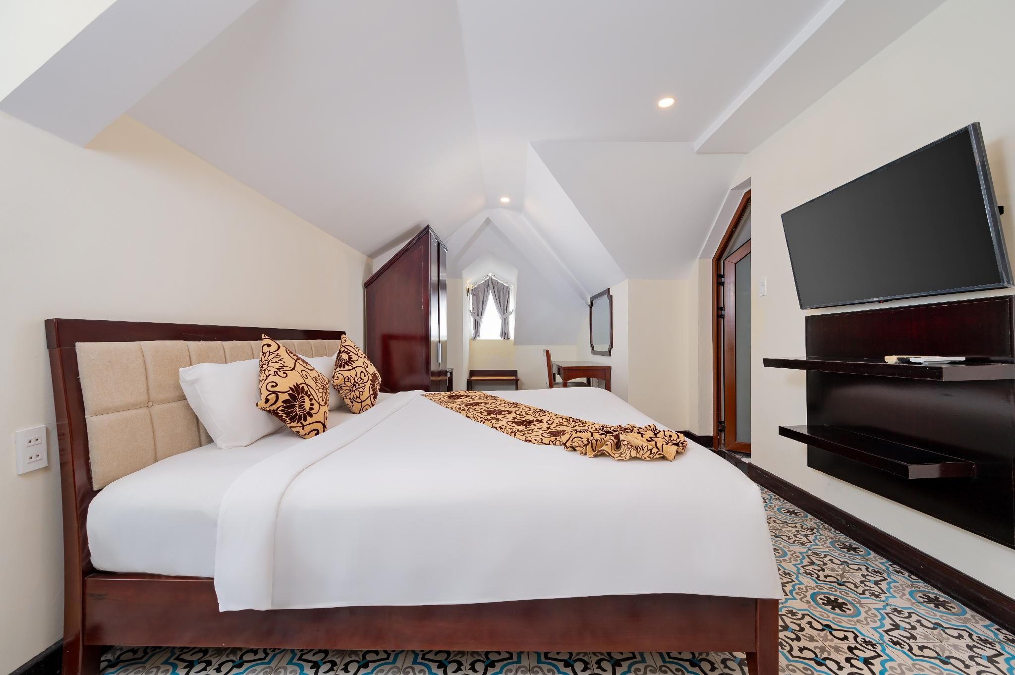 Deluxe Family Connecting Room