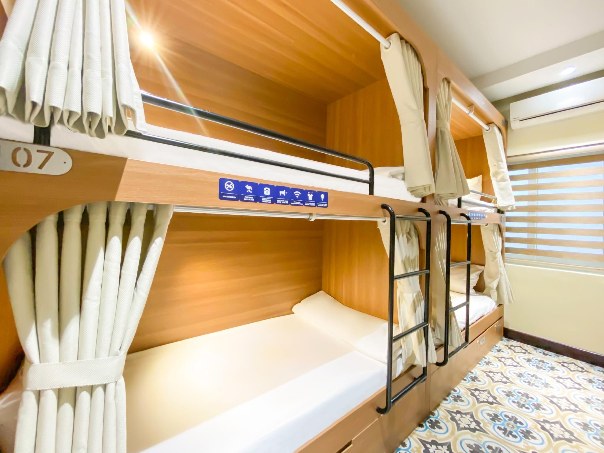 Entire 6-Bed Private Dormitory - Female Only