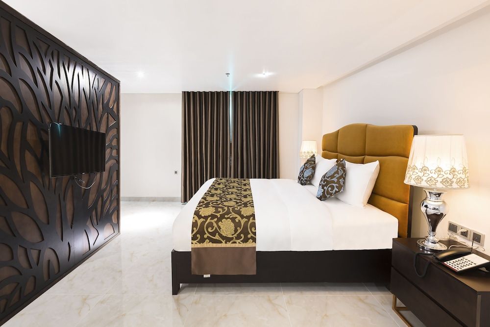 Royal Quang Binh Hotel Suite