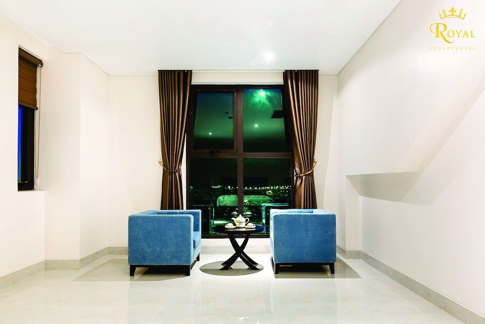 Royal Quang Binh Hotel Deluxe Room 4