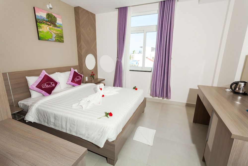 Blue Sky Phu Quoc Hotel Superior Double Room 5