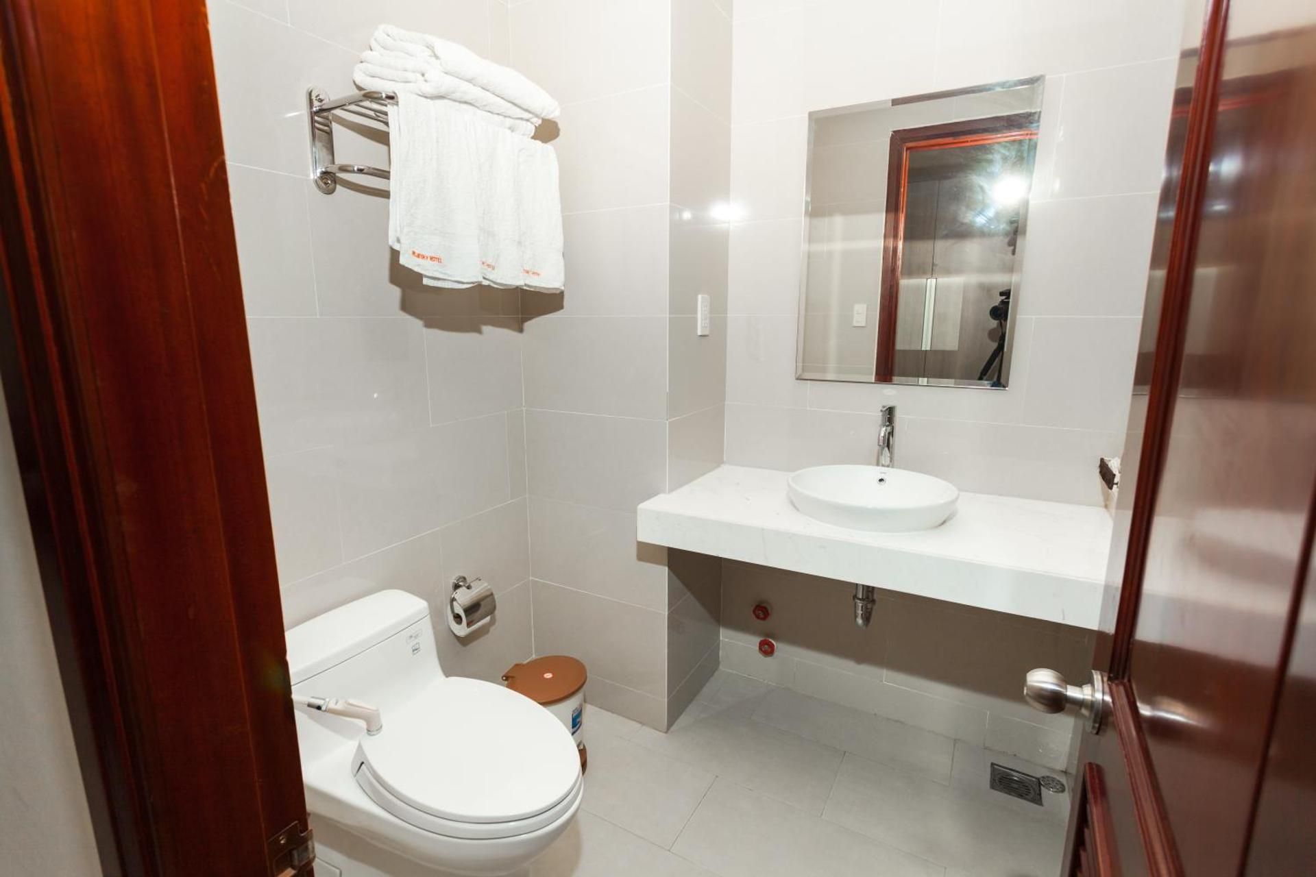 undefined Blue Sky Phu Quoc Hotel 8