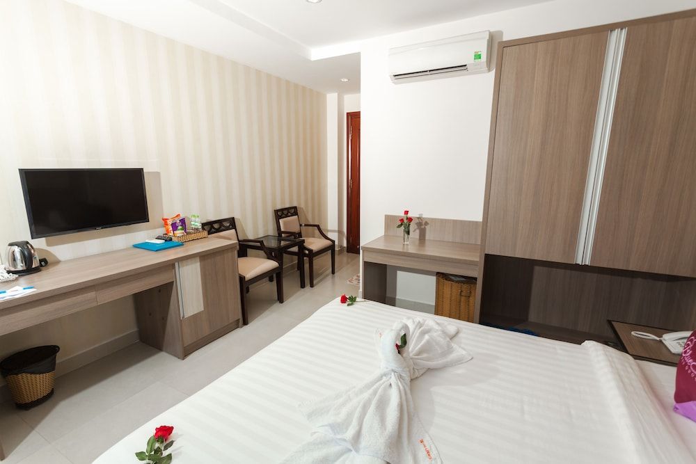 Blue Sky Phu Quoc Hotel Superior Double Room 12