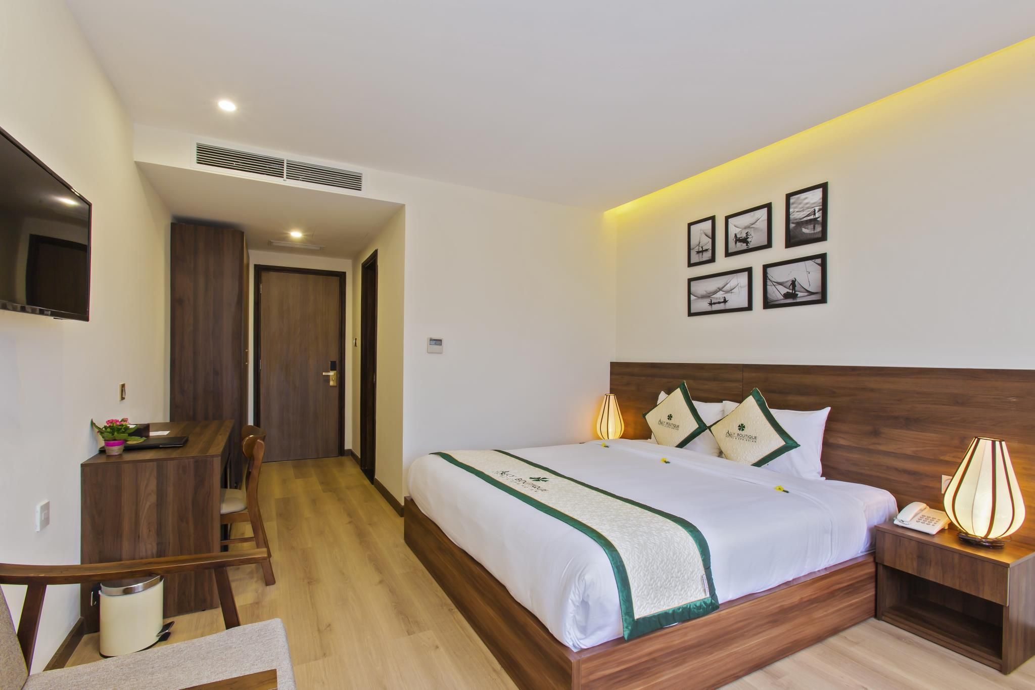 Family Connecting Room