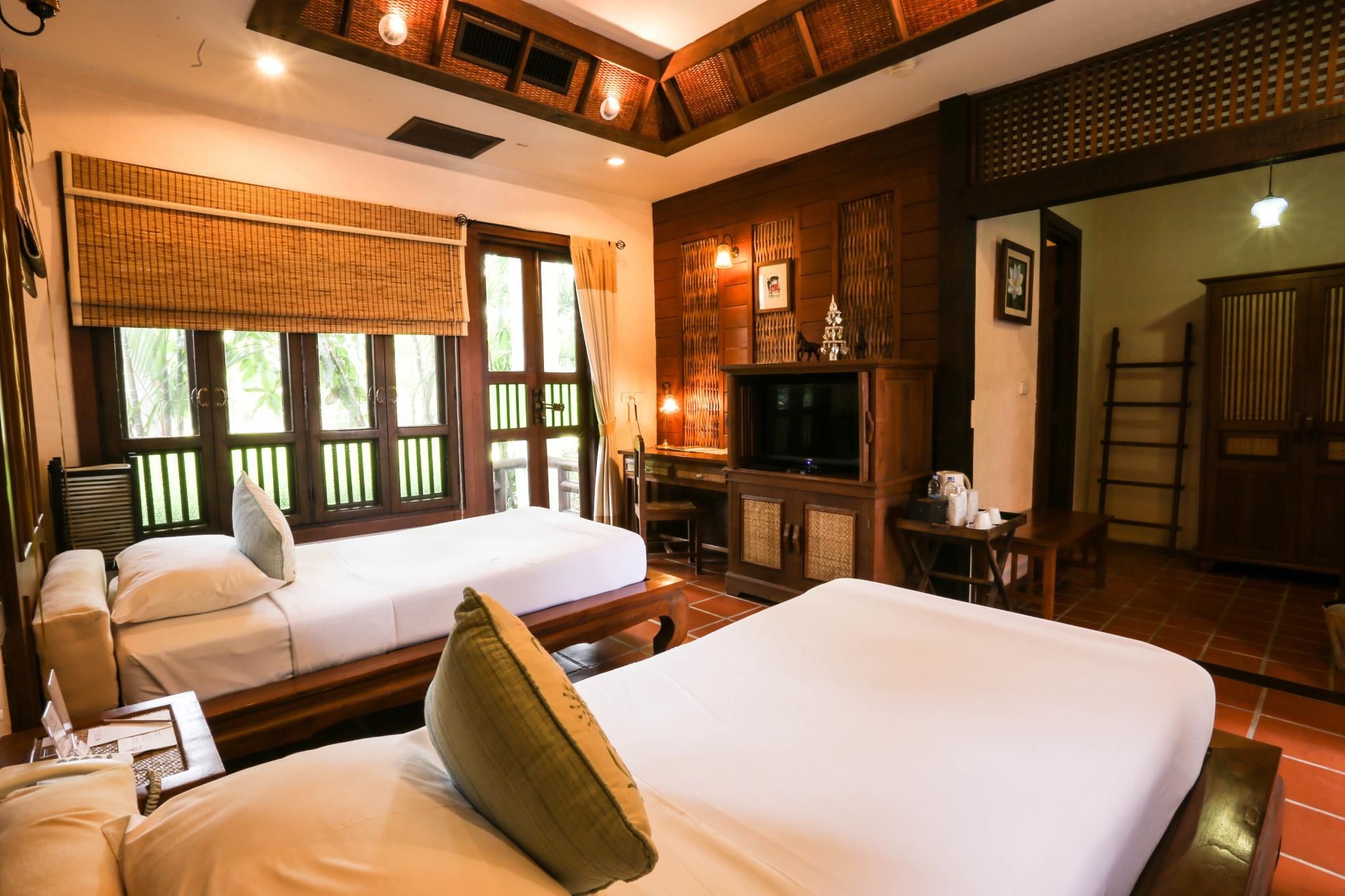 Horizon Village & Resort Deluxe Premium Room 2