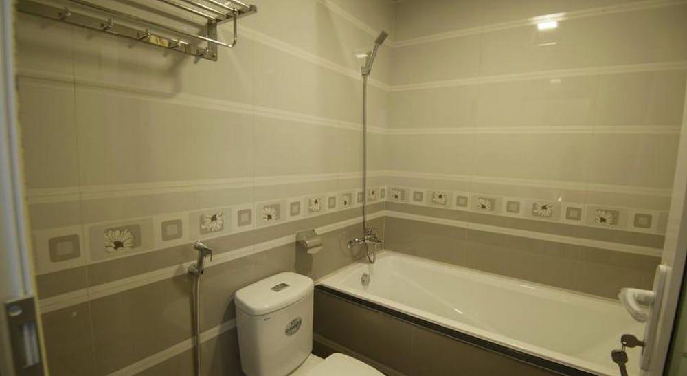 Minh Phat Homestay Double Room, Garden View 5