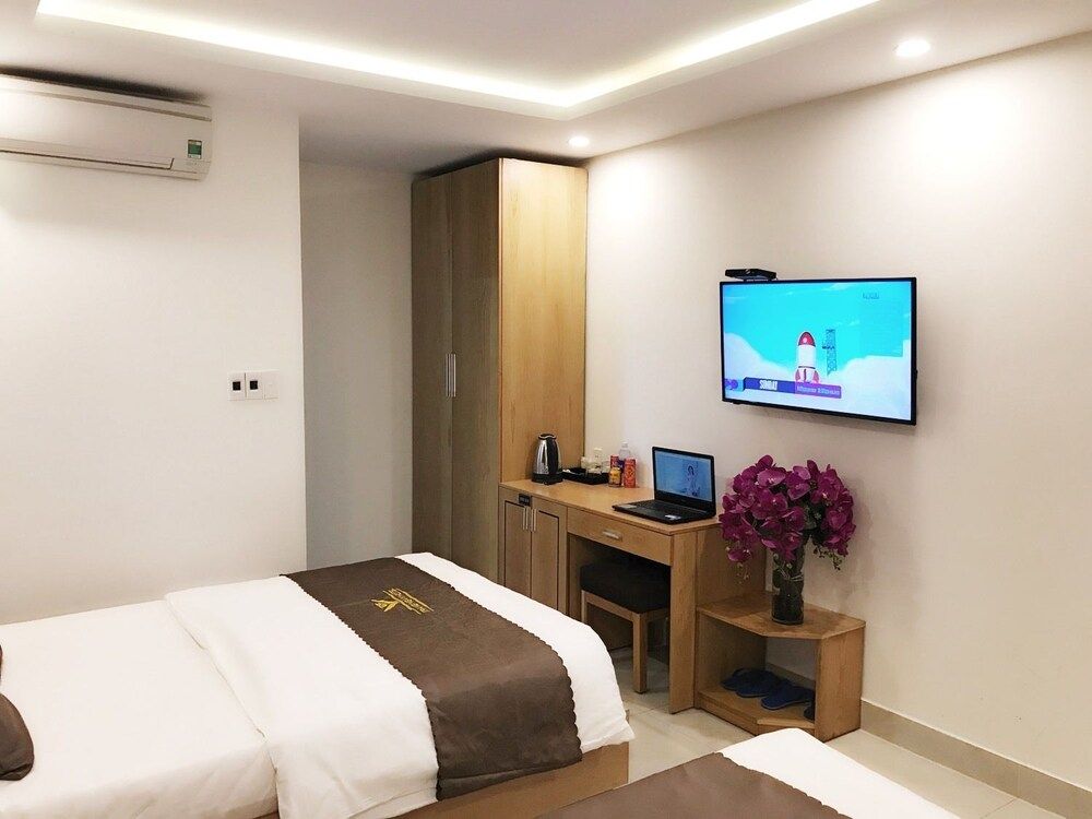 Trang Ngan Hotel Family Room 3