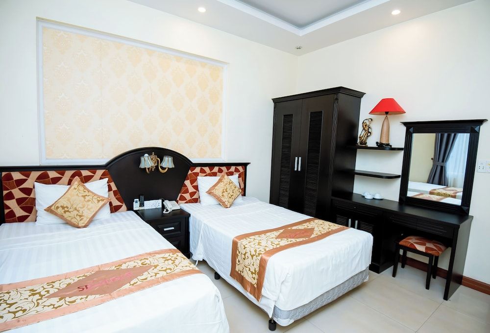 Hạ Long Starlight Hotel Superior Double or Twin Room 12