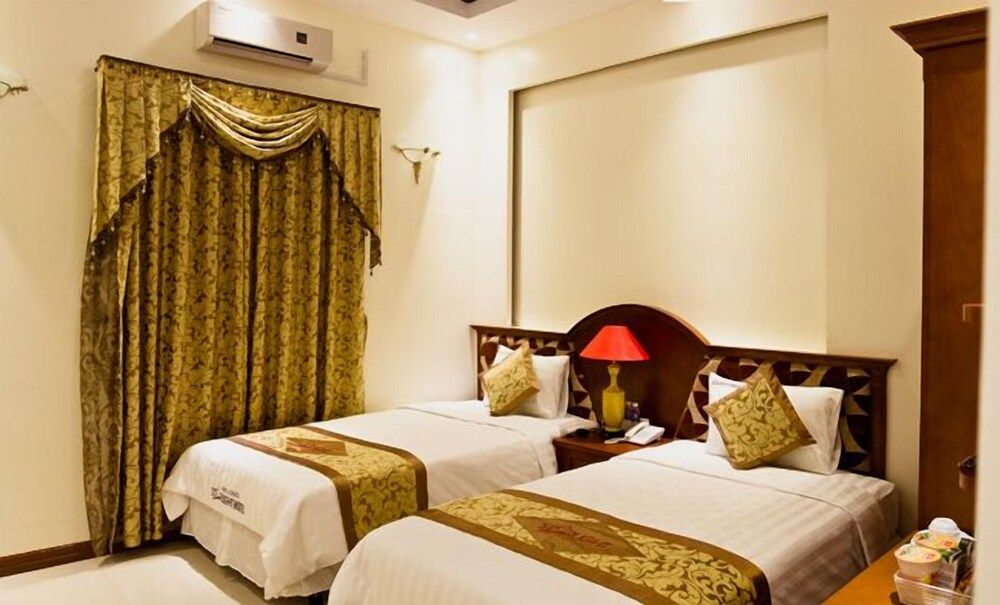 Hạ Long Starlight Hotel Superior Double or Twin Room 6