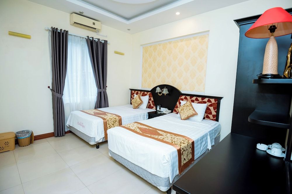 Hạ Long Starlight Hotel Superior Double or Twin Room 8