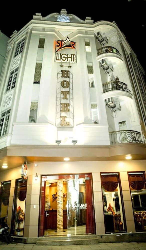 undefined Hạ Long Starlight Hotel 8