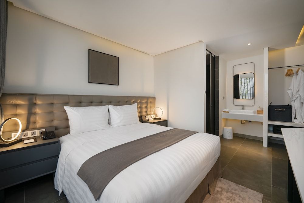 undefined LEGEND Boutique Hotel 10