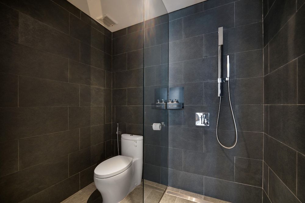 LEGEND Boutique Hotel Standard Twin Room 5