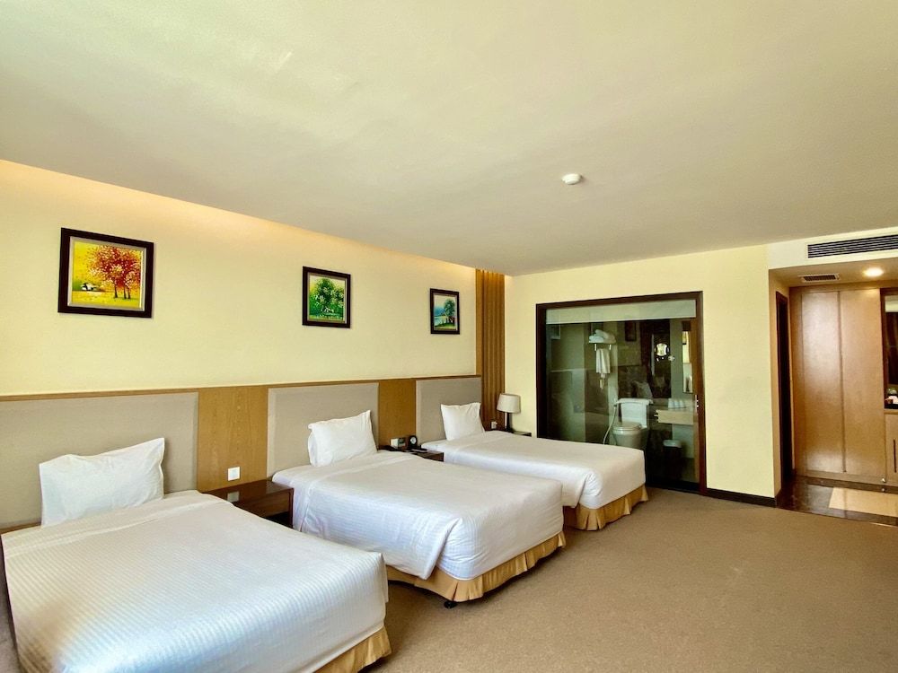 Muong Thanh Luxury Buon Ma Thuot Deluxe Triple Room 3