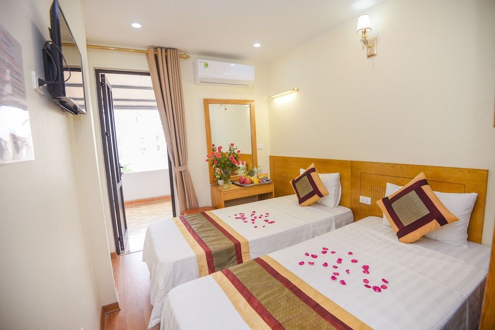 Old Town Palace Guest House Superior Twin Room 3