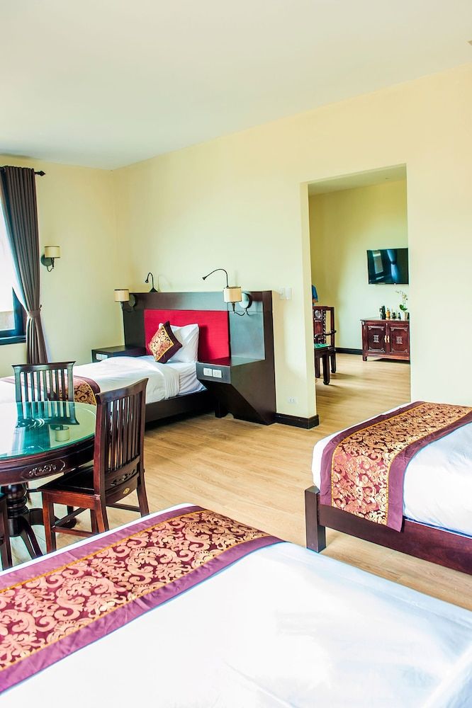 Bai Dinh Hotel Junior Triple Room 2