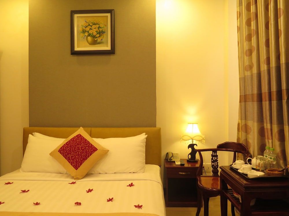 undefined Sunflowers Hotel 10