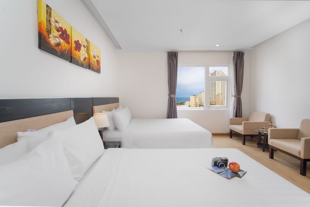 undefined Golden Star Hotel 5