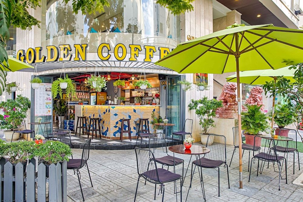 undefined Golden Star Hotel 6