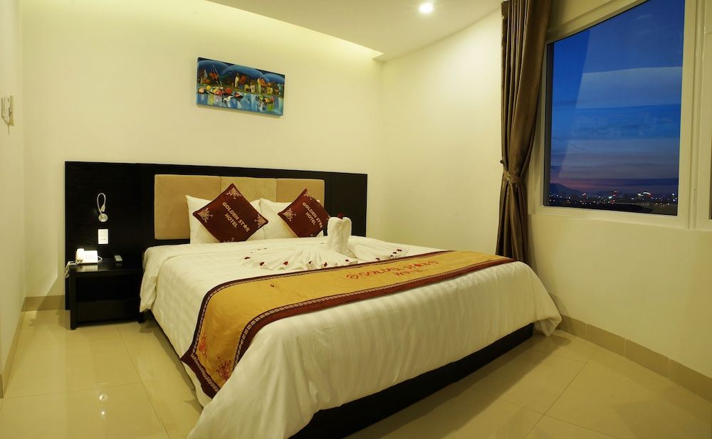 undefined Golden Star Hotel 2