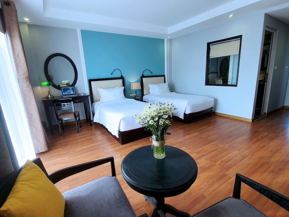 Hoian Sincerity Hotel & Spa Superior Twin Room, Balcony 4