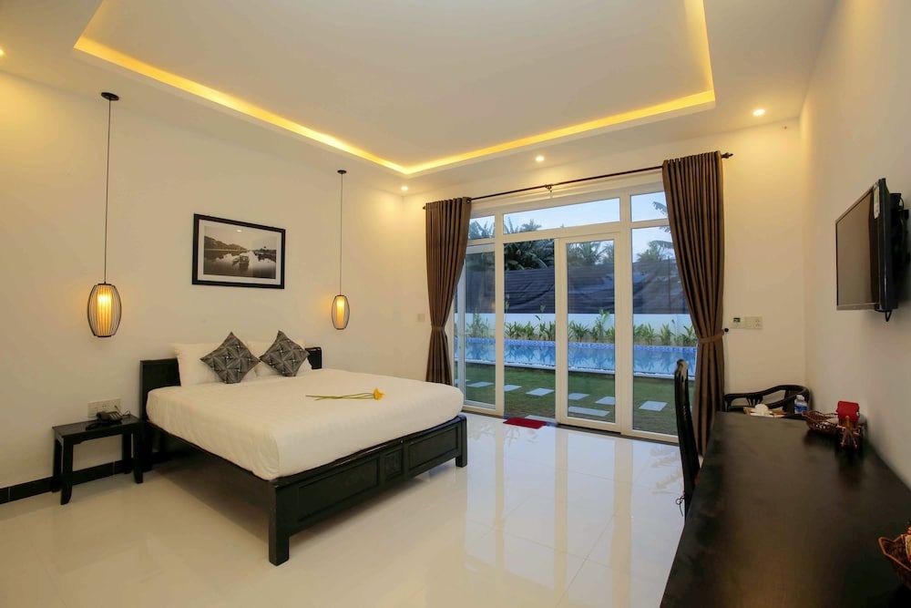 undefined Hoi An Sunny Pool Villa 3