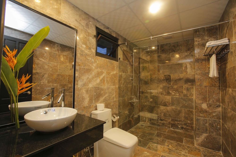 Hoi An Sunny Pool Villa Superior Double or Twin Room 5