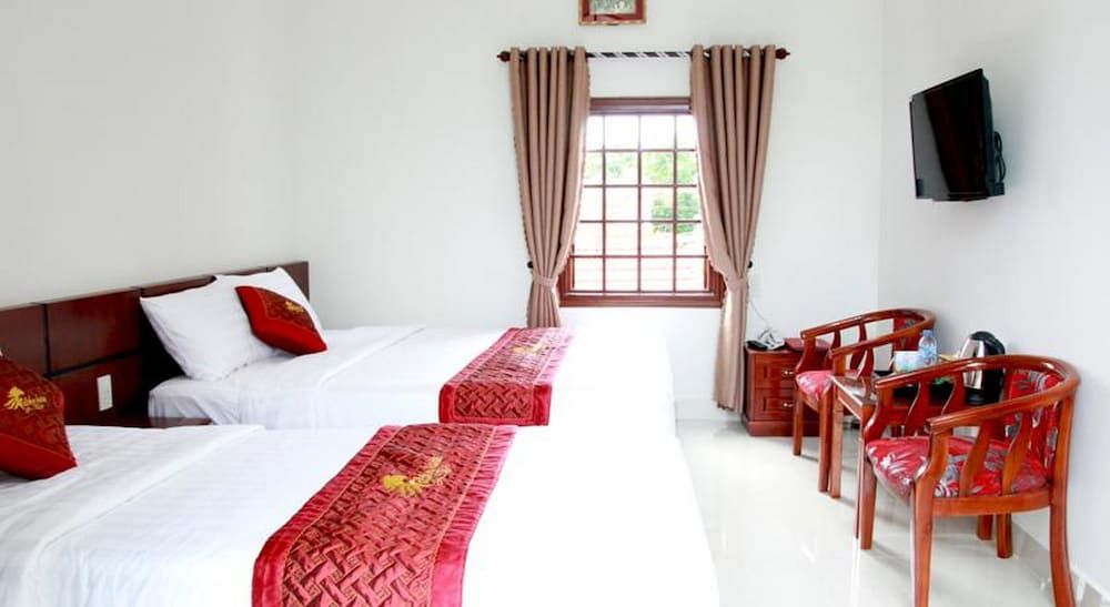 undefined Hoi An Golden Horse Villa 9