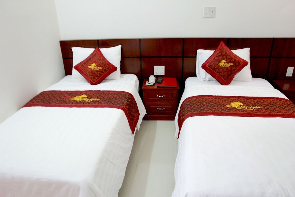 undefined Hoi An Golden Horse Villa 7
