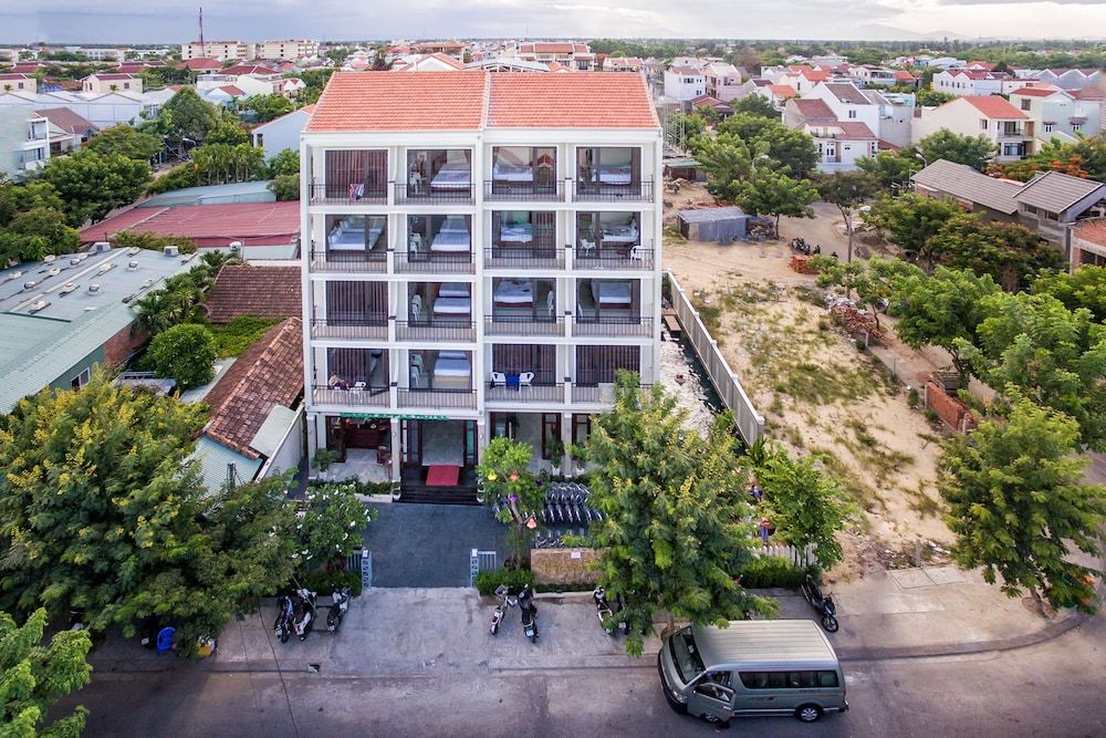 undefined Green Apple Hotel 7