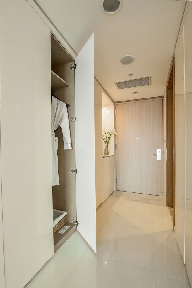 undefined Calidas Landmark72 Royal Residence Hanoi 8