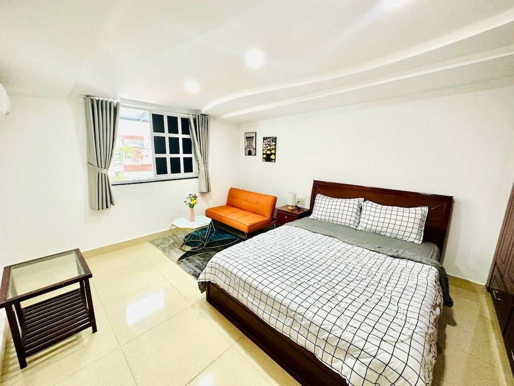 undefined Quy Thanh Hotel 9