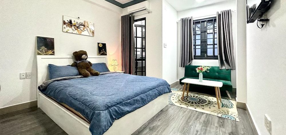 Quy Thanh Hotel Standard Double Room