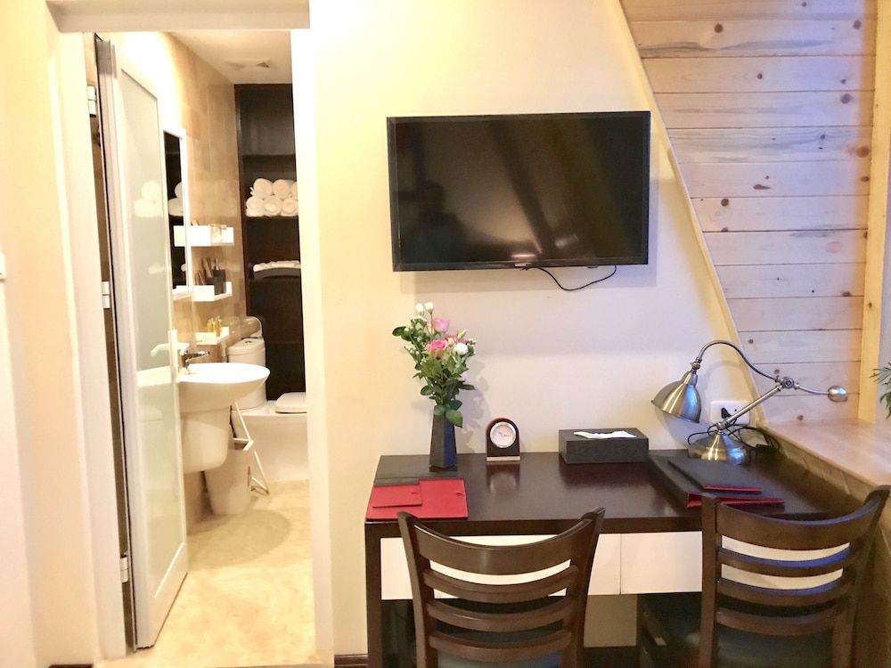 Do Thanh Home Luxury Apartment, 3 Bedrooms, Garden View, Garden Area 38