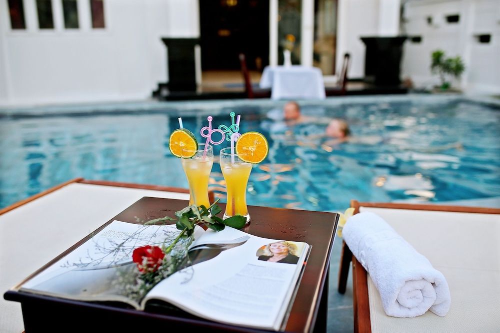 undefined Well-To-Do Villa 8