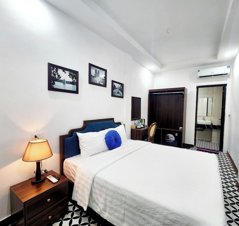 undefined La Dora Hanoi Hotel & Travel 8