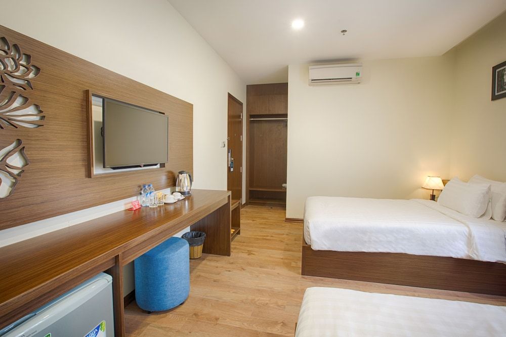 undefined Central Hotel & Spa 2