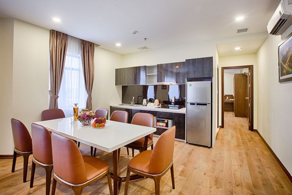 undefined Central Hotel & Spa 10