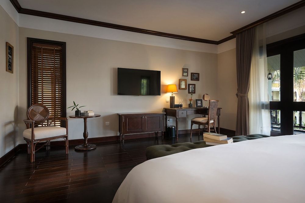Junior Suite Balcony, New Wing