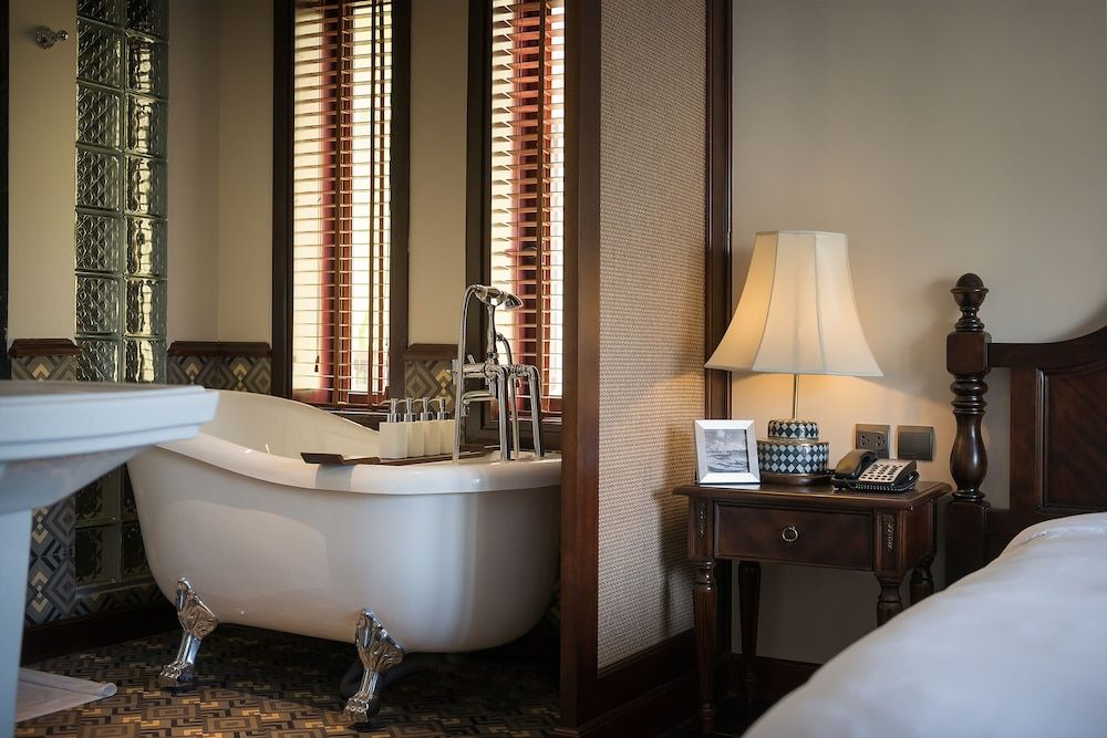 La Siesta Hoi An Resort & Spa Duplex Suite Balcony, Club Wing 4