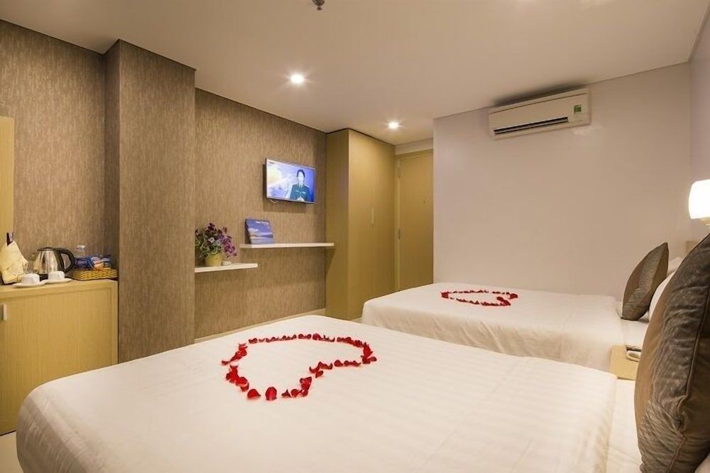 Deluxe Double Room, City View