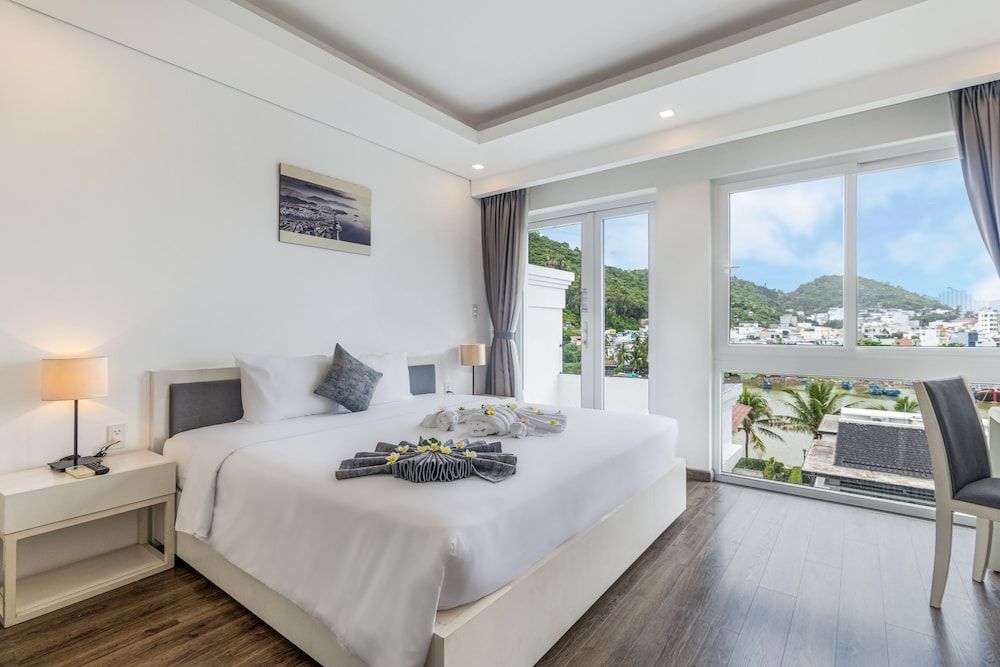 Uma studio suite for 2 pax